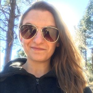 Meet your Posher, Dani